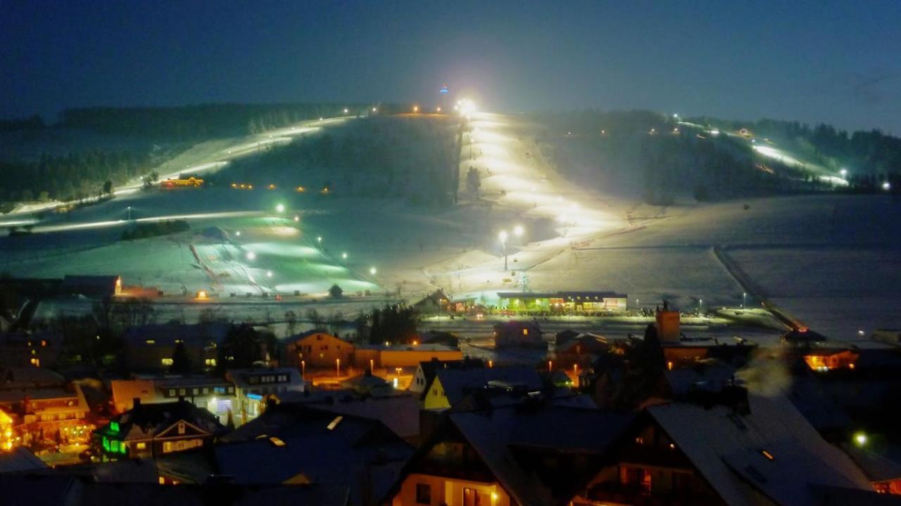 Апартаменты Friends & Family Domizil Willingen Виллинген Экстерьер фото